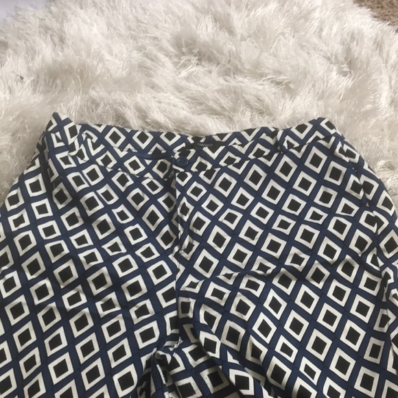 Pattern Pant💙 - Picture 3 of 4